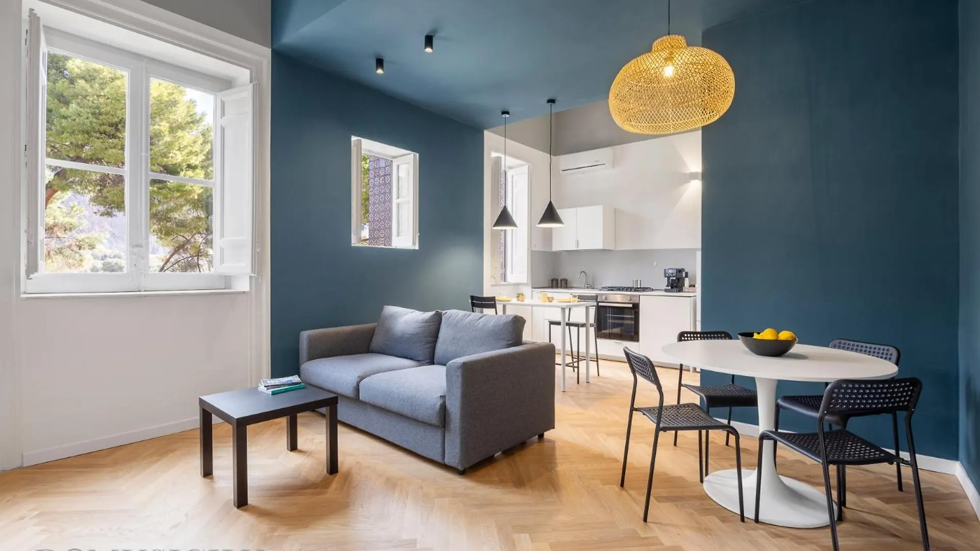 Real Tenuta Apartments By Domus Sicily Палермо Италия